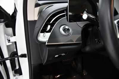 2025 Mercedes-Benz E-Class, $57495. Photo 9