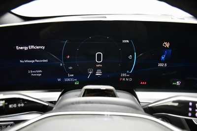 2024 Cadillac Lyriq, $42299. Photo 10