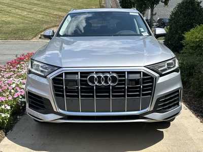 2022 Audi Q7, $37995. Photo 2
