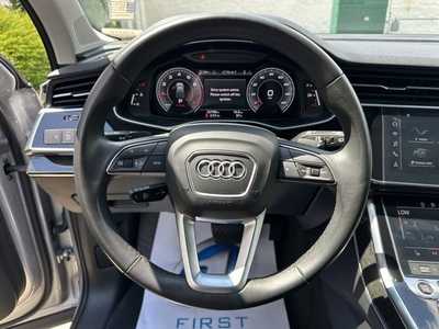 2022 Audi Q7, $37995. Photo 3