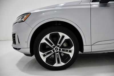 2022 Audi Q7, $35695. Photo 6