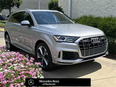 2022 Audi Q7, $37995. Photo 1