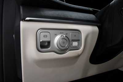 2026 Mercedes-Benz GLE-Class, $88320. Photo 9