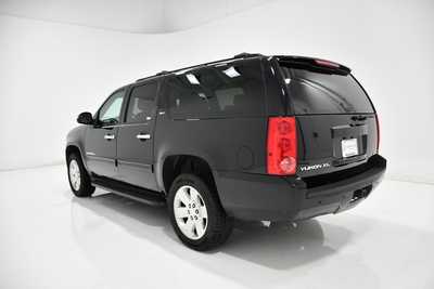 2013 GMC Yukon XL, $12995. Photo 3