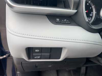 2021 Toyota Highlander, $36495. Photo 11