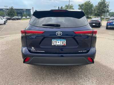 2021 Toyota Highlander, $36495. Photo 6