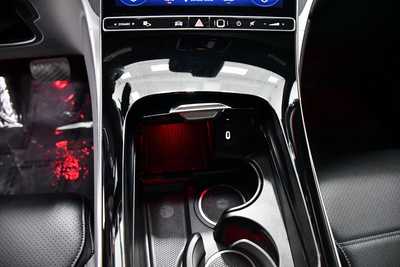 2025 Mercedes-Benz GLC-Class, $47495. Photo 12