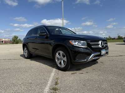2018 Mercedes-Benz GLC-Class, $22995. Photo 4