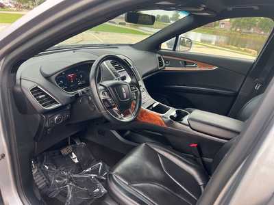 2020 Lincoln Nautilus, $22995. Photo 10
