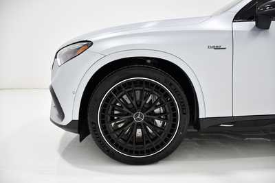 2026 Mercedes-Benz GLC-Class, $89415. Photo 6
