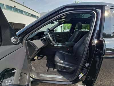 2024 Land Rover Range Rover, $42995. Photo 3