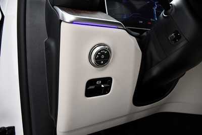 2026 Mercedes-Benz GLC-Class, $67485. Photo 9