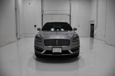 2020 Lincoln Nautilus, $21495. Photo 2