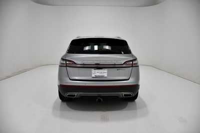 2020 Lincoln Nautilus, $21495. Photo 4