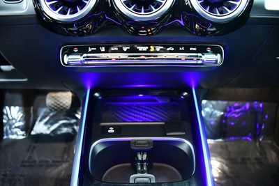 2025 Mercedes-Benz GLB-Class, $41695. Photo 12