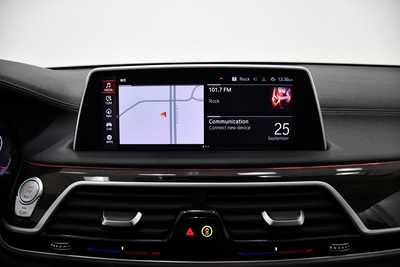 2022 BMW 7 Series, $44795. Photo 11
