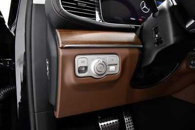 2026 Mercedes-Benz GLS-Class, $105700. Photo 9