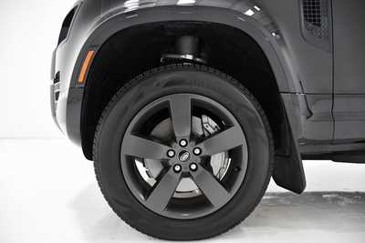 2024 Land Rover Defender, $62995. Photo 6