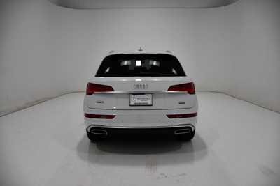2023 Audi Q5, $31995. Photo 4