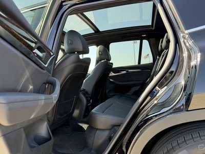 2022 BMW X3, $34495. Photo 9