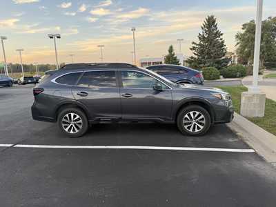 2020 Subaru Outback, $22995. Photo 2