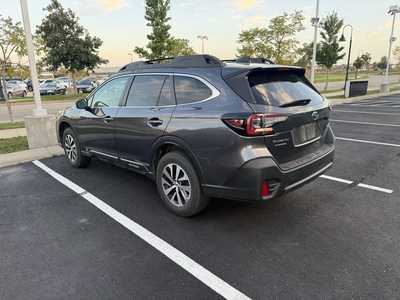 2020 Subaru Outback, $22995. Photo 3