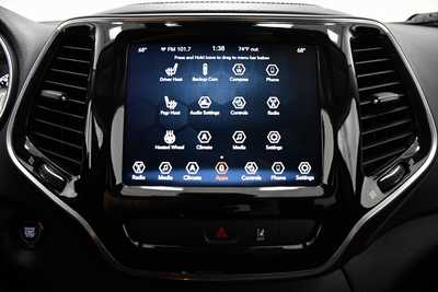 2022 Jeep Cherokee, $20995. Photo 11