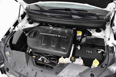 2022 Jeep Cherokee, $23495. Photo 5