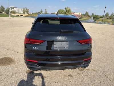 2022 Audi Q3, $29995. Photo 5