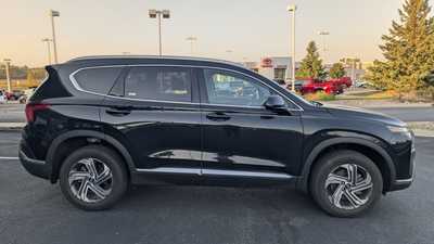 2022 Hyundai Santa Fe, $24495. Photo 4