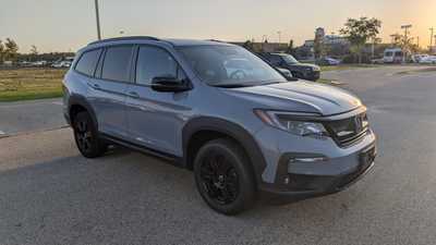 2022 Honda Pilot, $35495. Photo 3