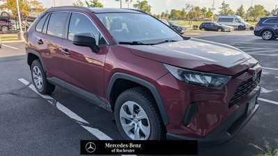 2021 Toyota RAV4, $23995. Photo 1