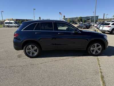 2022 Mercedes-Benz GLC-Class, $33495. Photo 5