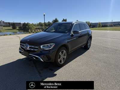 2022 Mercedes-Benz GLC-Class, $33495. Photo 1