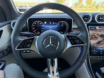 2025 Mercedes-Benz GLC-Class, $54995. Photo 9