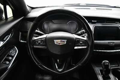 2022 Cadillac XT4, $30475. Photo 8