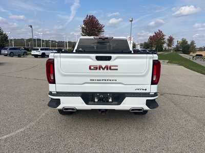 2022 GMC 1500 Crew Cab, $44995. Photo 6
