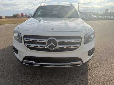 2022 Mercedes-Benz GLB-Class, $29995. Photo 2