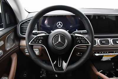 2026 Mercedes-Benz GLE-Class, $75635. Photo 8