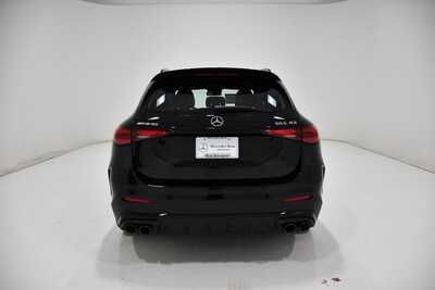 2026 Mercedes-Benz GLC-Class, $78015. Photo 4