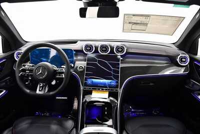 2026 Mercedes-Benz GLC-Class, $78015. Photo 7