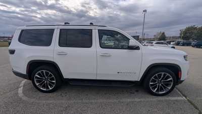 2022 Jeep Wagoneer, $41995. Photo 4