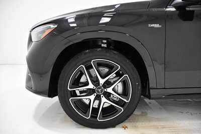 2026 Mercedes-Benz GLE-Class, $103865. Photo 6