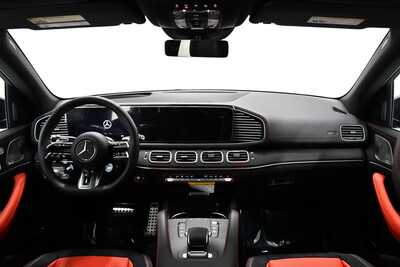 2026 Mercedes-Benz GLE-Class, $103865. Photo 7