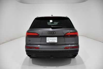 2025 Audi Q7, $49995. Photo 4