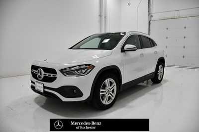 2021 Mercedes-Benz GLA-Class, $29995. Photo 1