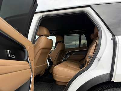 2023 Land Rover Range Rover, $95495. Photo 9