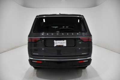 2022 Jeep Wagoneer, $39495. Photo 4