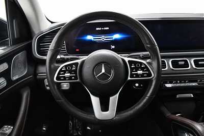 2020 Mercedes-Benz GLE-Class, $24995. Photo 9