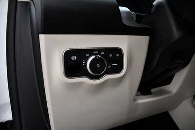 2022 Mercedes-Benz GLB-Class, $27495. Photo 11